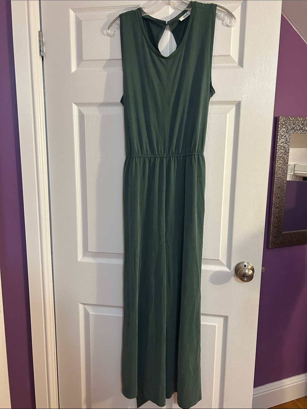 Ricki's Sz Large Sleeveless Forest Green wide leg jumpsuit with Keyhole Back